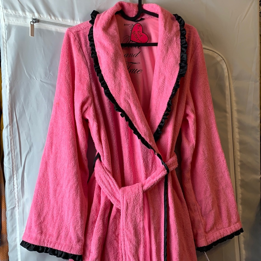 Betsey Johnson Bathrobe